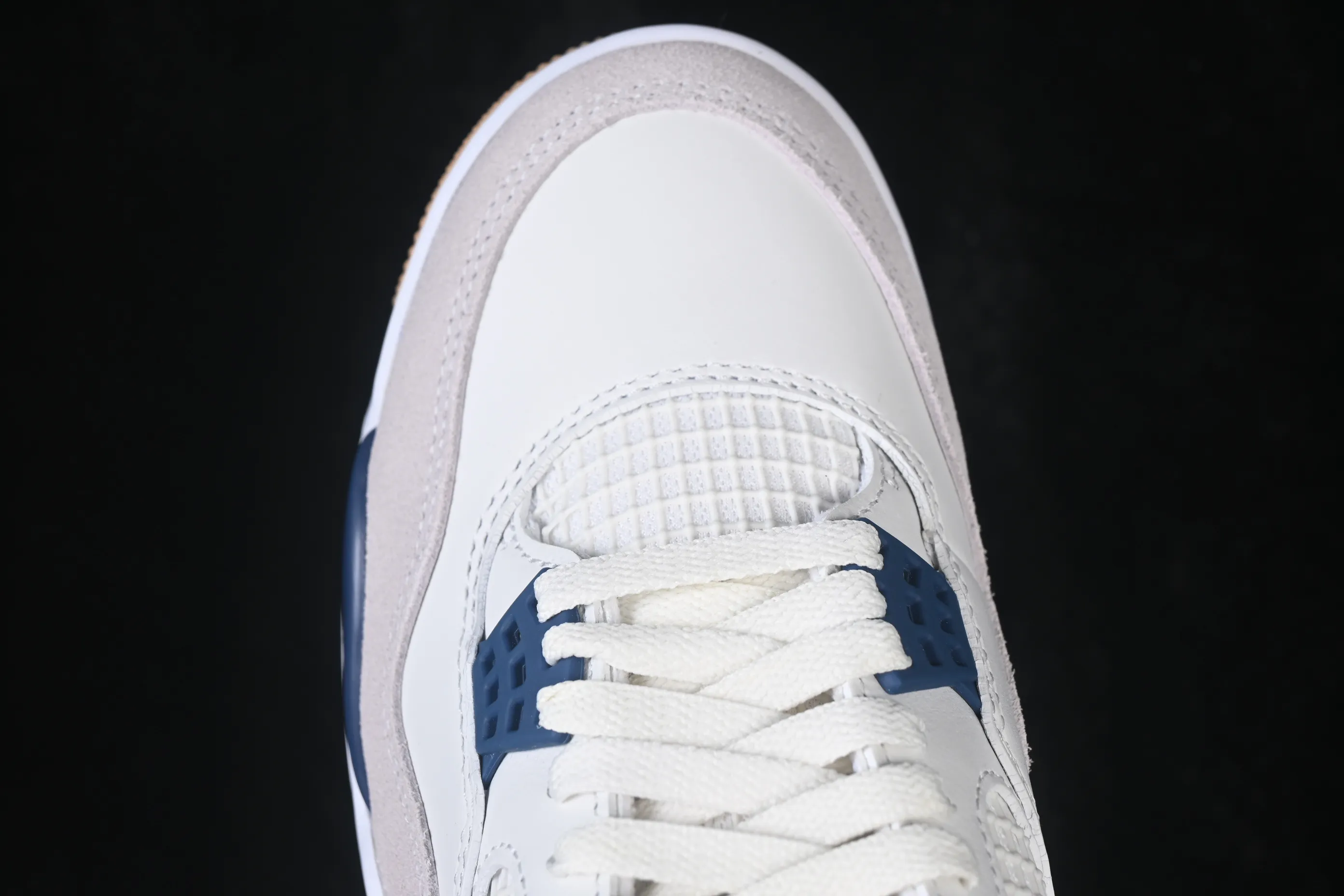 All categories Air Jordan Jordan series basketball shoes Air Jordan 4 LJR version Nike SB x Air Jordan 4 "Navy" AJ4 Joe 4 joint white and blue DR5415-100